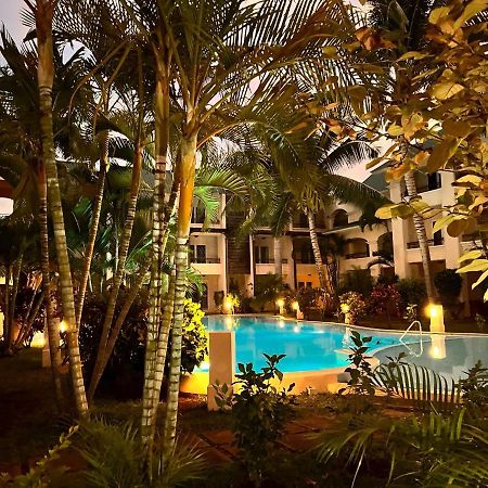 A'S Beach Apartment Flic-en-Flacq 외부 사진